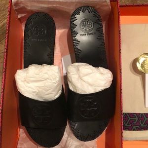 Tory Burch Patty Wedge Shoes (Size:7.5)